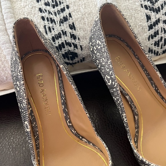 Enzo Angiolini faux snakeskin Pumps! LIKE NEW! - Picture 3 of 10